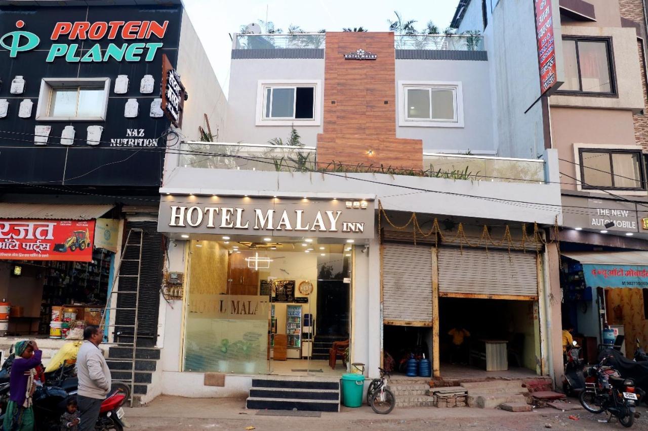 Hotel Malay Inn Ujjain Esterno foto